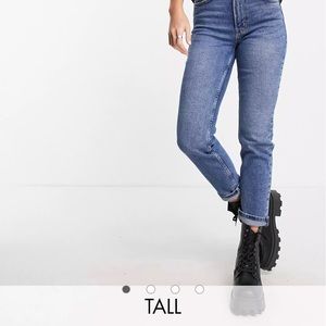 * TALL * NWT Size 4 Mom Slim Jeans Long Stradivarius